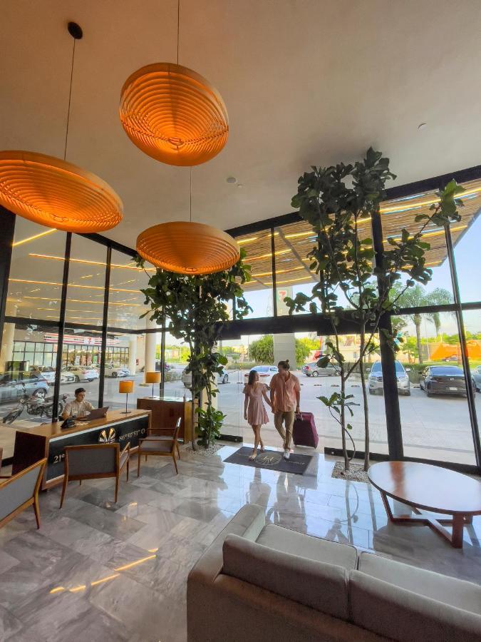 Hive Cancun By G Hotels Exterior photo